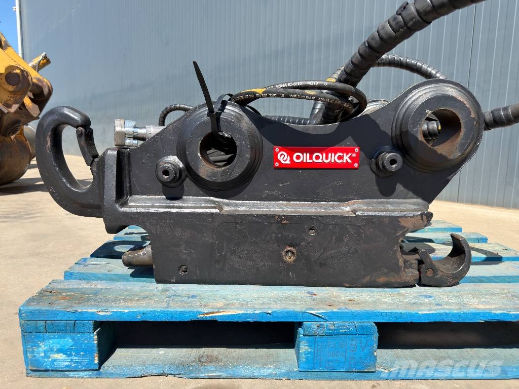 OilQuick OQ70/55 - M318D / 320D / 320E / 320F / 323D / 323E موصلات سريعة