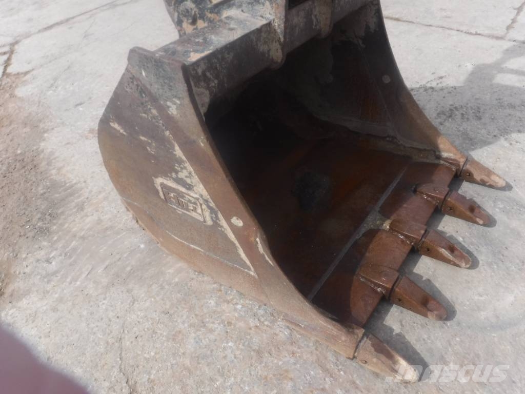 Hitachi ZX 130 LC N-6 Pásová rýpadla