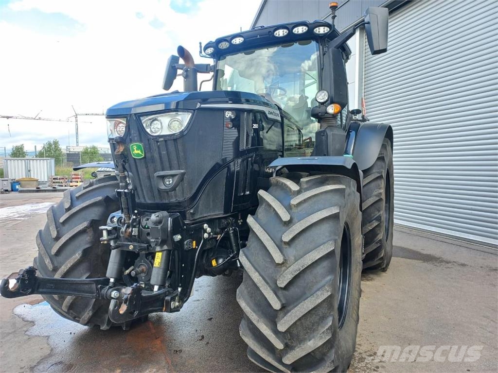 John Deere 6R 250 Sonderlackierung-schwarz Tratores Agrícolas usados