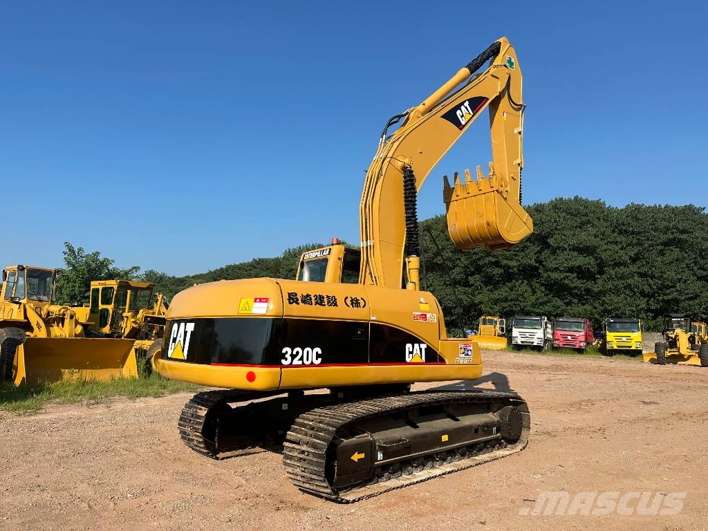 CAT 320 C Kāpurķēžu ekskavatori