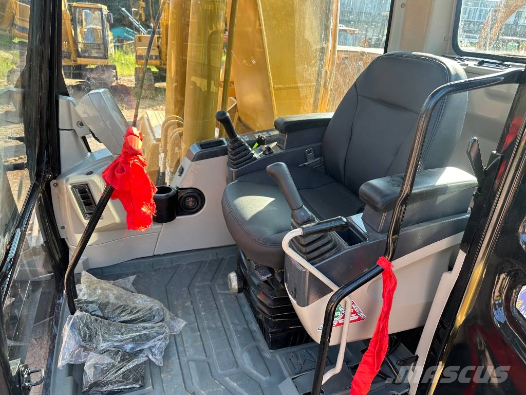 CAT 320 C Kāpurķēžu ekskavatori