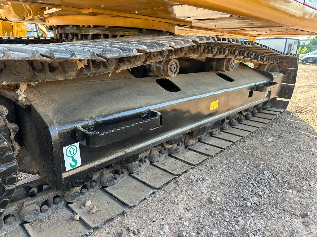 CAT 320 C Kāpurķēžu ekskavatori