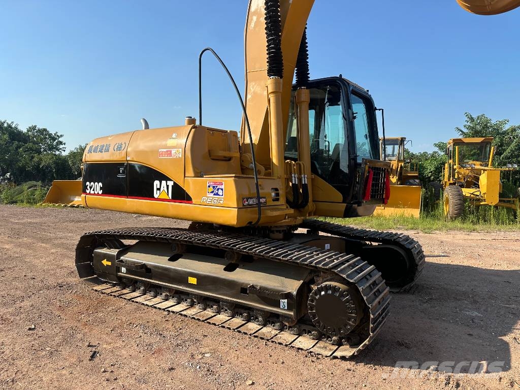 CAT 320 C Kāpurķēžu ekskavatori