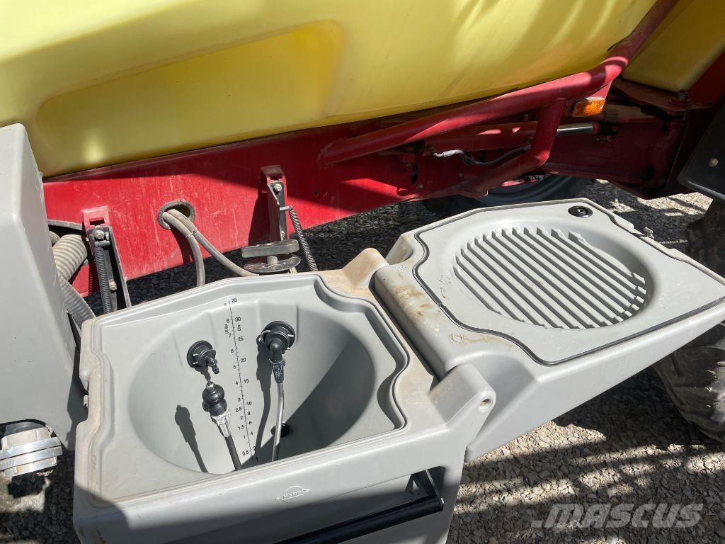 Hardi commander 4400 Twin-24 Ρυμουλκούμενα ψεκαστικά