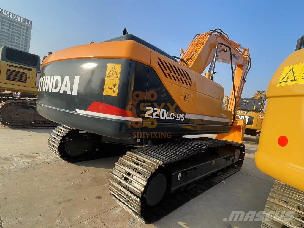 Hyundai 220-9 Escavadoras de rastos