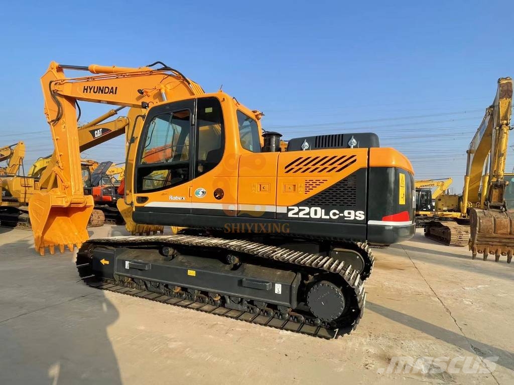 Hyundai 220-9 Escavadoras de rastos