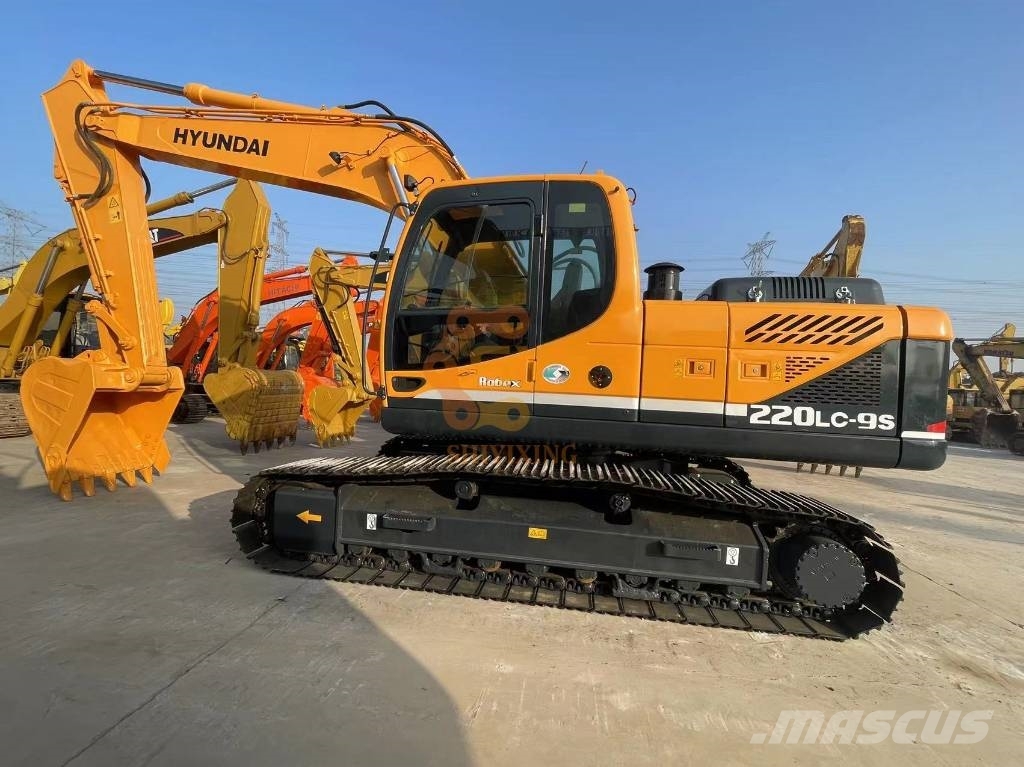 Hyundai 220-9 Escavadoras de rastos