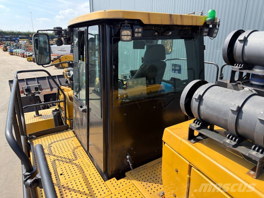 CAT 988K Wheel loaders