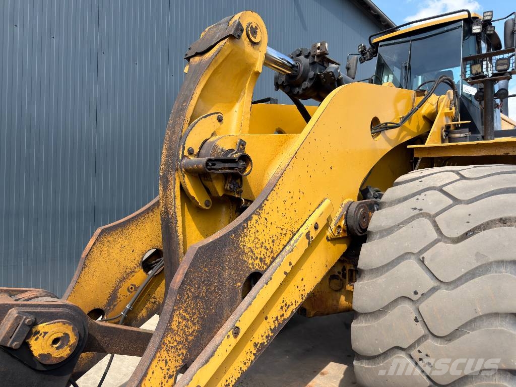 CAT 988K Wheel loaders