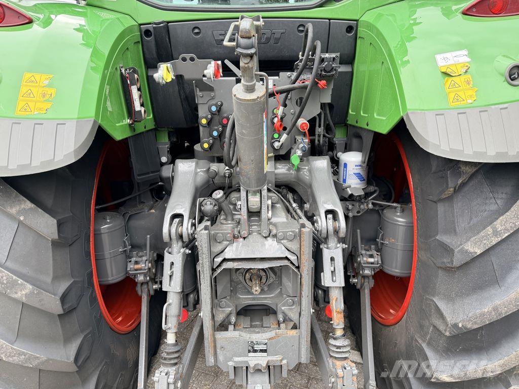 Fendt 720 Vario Power+ Gen 6 الجرارات