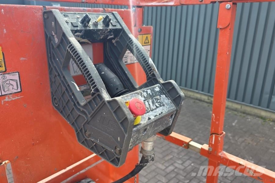 JLG 2630ES Electric, Working Height 10m, 230 kg Capaci Schaarhoogwerkers
