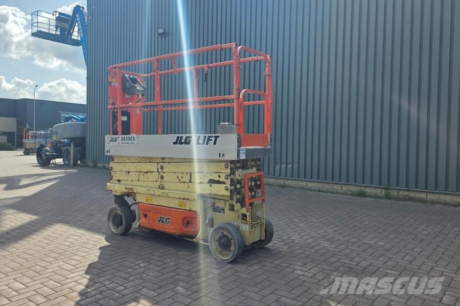 JLG 2630ES Electric, Working Height 10m, 230 kg Capaci Schaarhoogwerkers