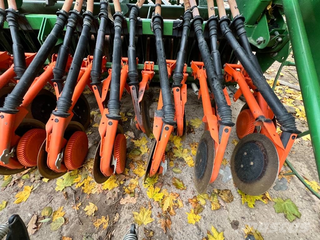 Amazone ADP 3 Mechanické sejačky