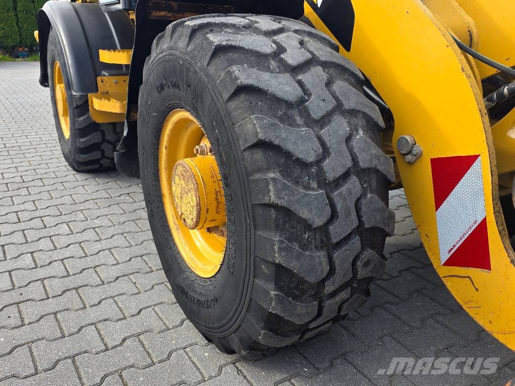 CAT 907H, 2012 ROK, 4100 MTH, ŁYŻKA OTWIERANA + WIDŁY Wheel loaders