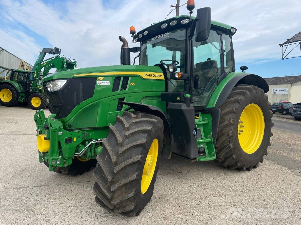 John Deere 6R 155 Traktory