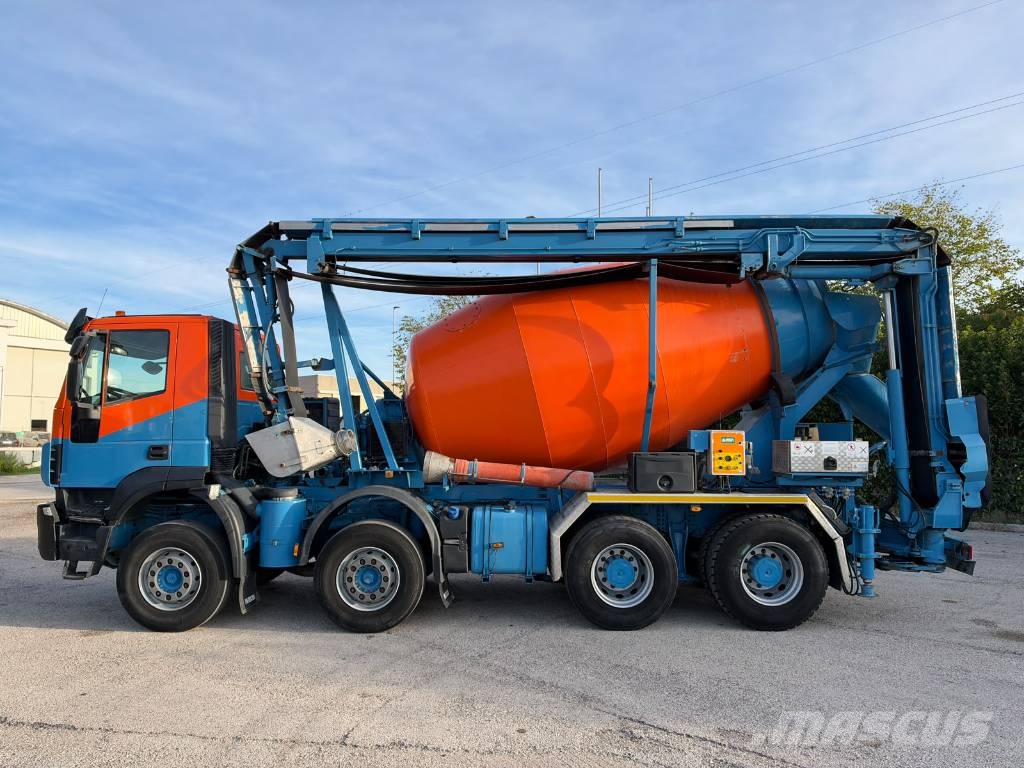 Iveco TRAKKER AD340T45 콘크리트/몰타르 믹서