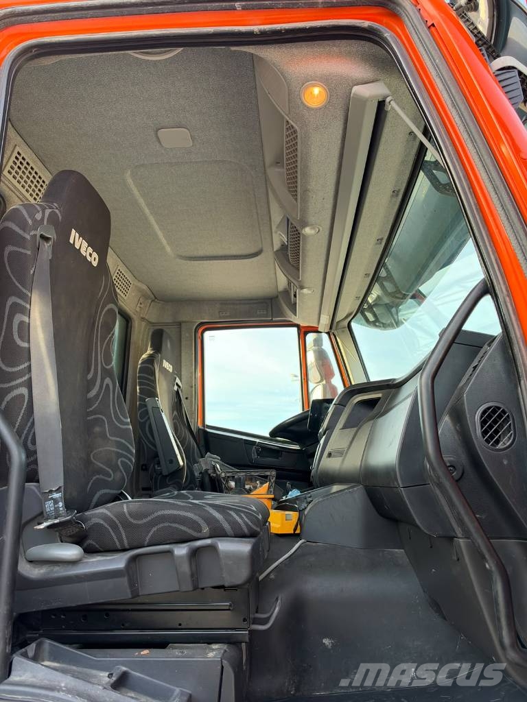 Iveco TRAKKER AD340T45 콘크리트/몰타르 믹서