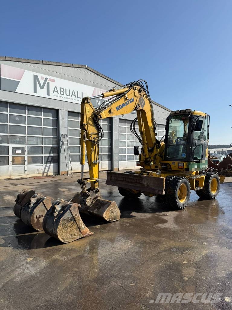 Komatsu PW 98 MR-8 //BJ. 2013/14351H/SW/4 Buckets 轮式挖掘机