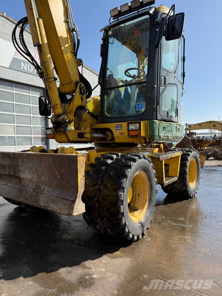 Komatsu PW 98 MR-8 //BJ. 2013/14351H/SW/4 Buckets 轮式挖掘机