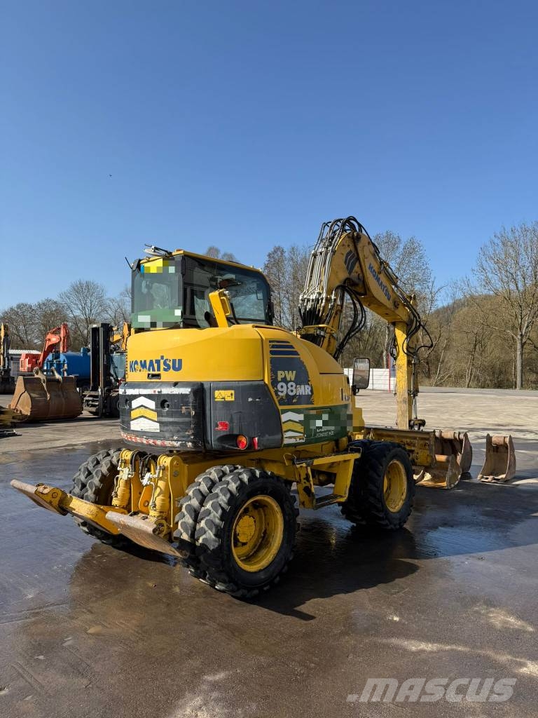 Komatsu PW 98 MR-8 //BJ. 2013/14351H/SW/4 Buckets 轮式挖掘机