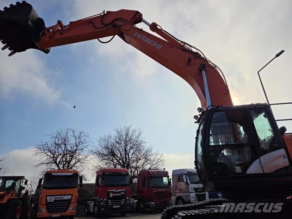 Hitachi ZX 350 LC-6, 2019, 12.535h, new bucket 2,2cm Excavatoare pe șenile