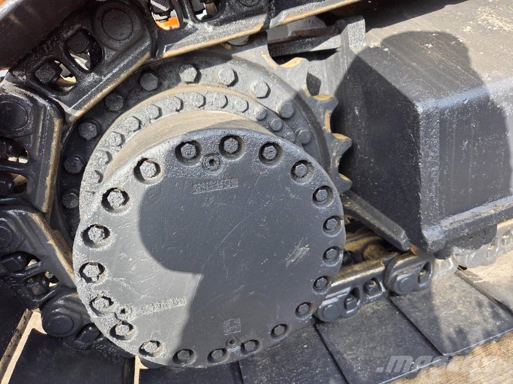 Hitachi ZX 350 LC-6, 2019, 12.535h, new bucket 2,2cm Excavatoare pe șenile