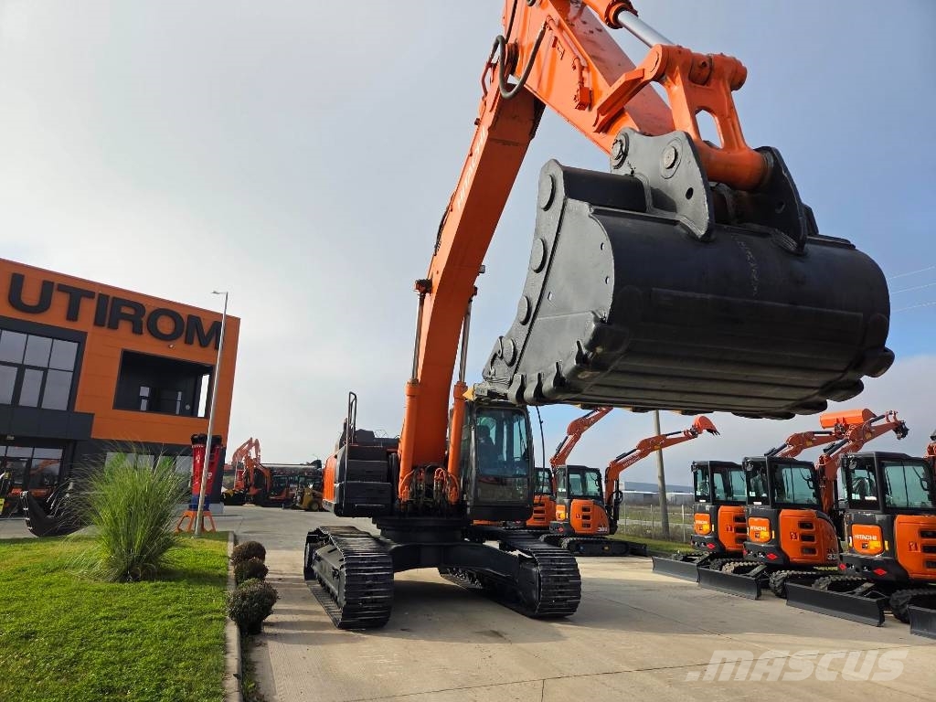 Hitachi ZX 350 LC-6, 2019, 12.535h, new bucket 2,2cm Excavatoare pe șenile