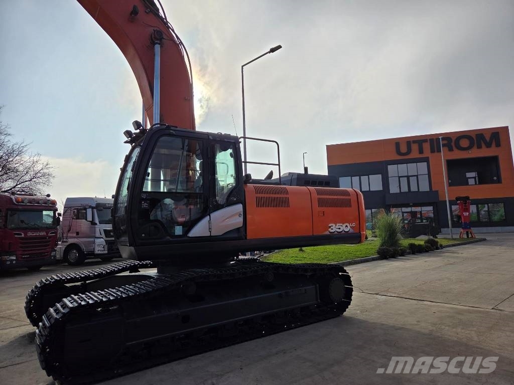 Hitachi ZX 350 LC-6, 2019, 12.535h, new bucket 2,2cm Excavatoare pe șenile