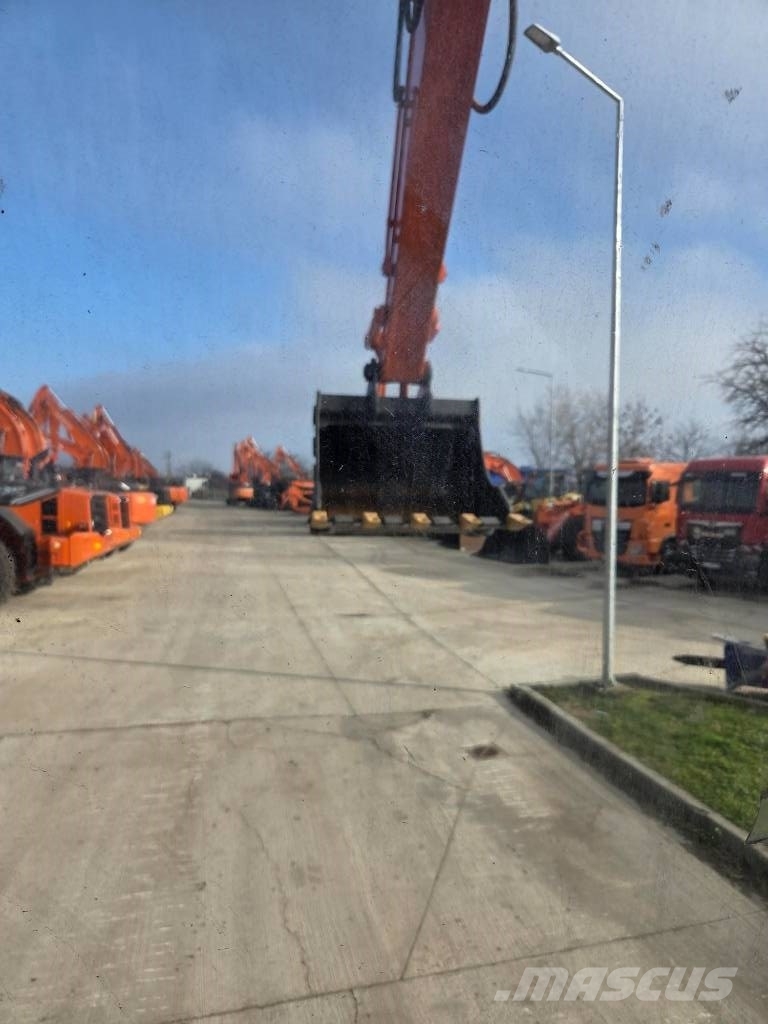 Hitachi ZX 350 LC-6, 2019, 12.535h, new bucket 2,2cm Excavatoare pe șenile