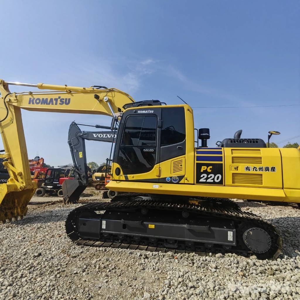 Komatsu PC 220-8 Εκσκαφείς με ερπύστριες