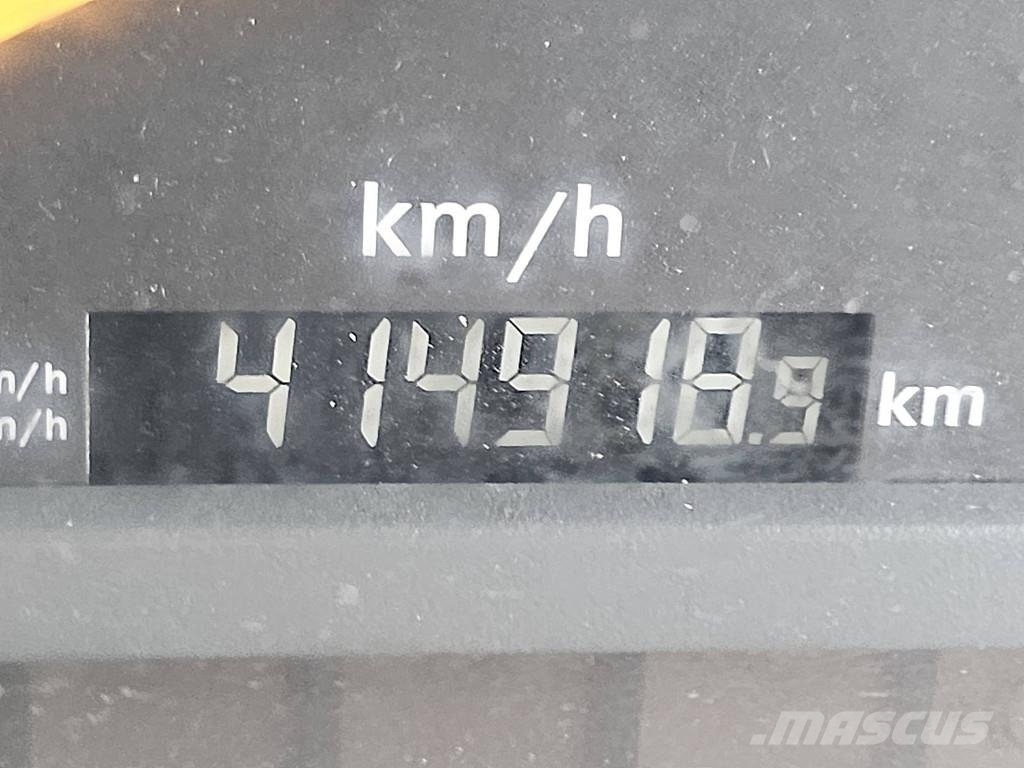 Mercedes-Benz ATEGO 1518 FAUN VIAJET EURO5 Pometalni stroji