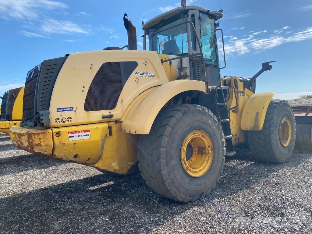 New Holland W 270 B Cargadoras sobre ruedas