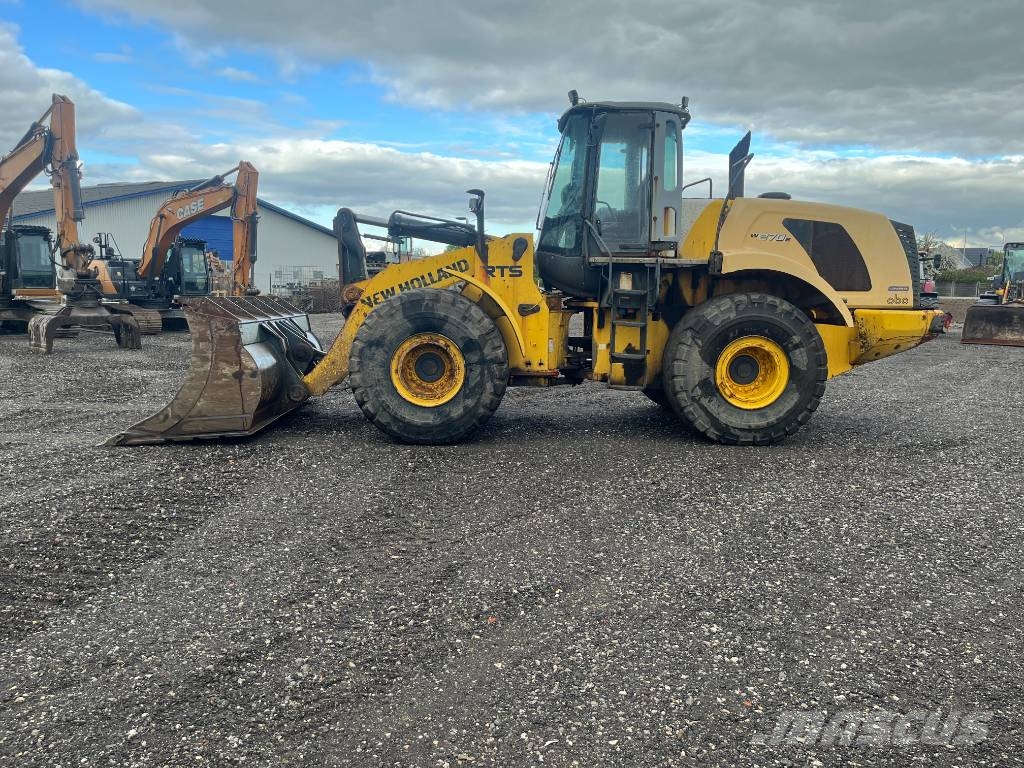 New Holland W 270 B Cargadoras sobre ruedas