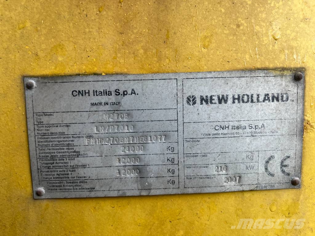 New Holland W 270 B Cargadoras sobre ruedas
