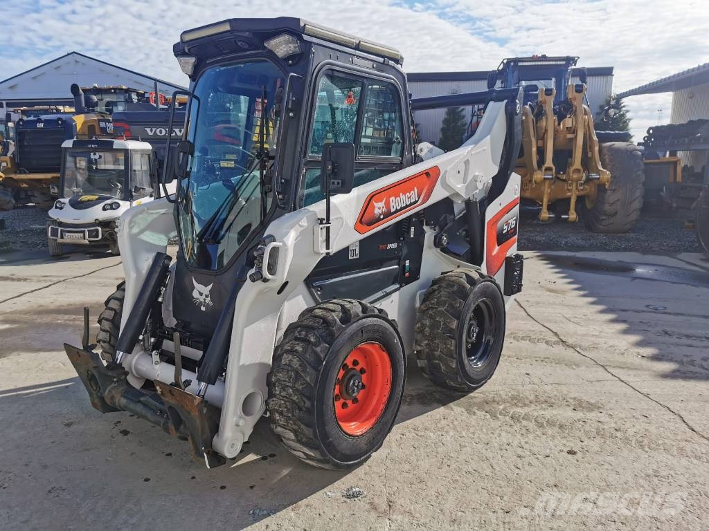 Bobcat S 76 Smykem řízené nakladače
