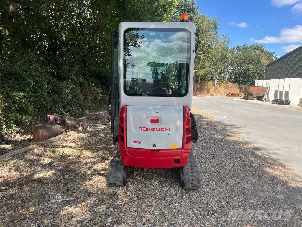 Takeuchi TB 216 Miniescavatori