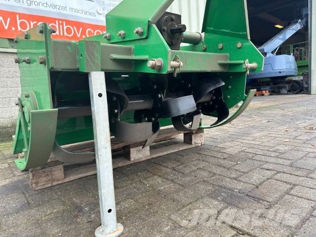 Frees Groen Grapa si pluguri rotative