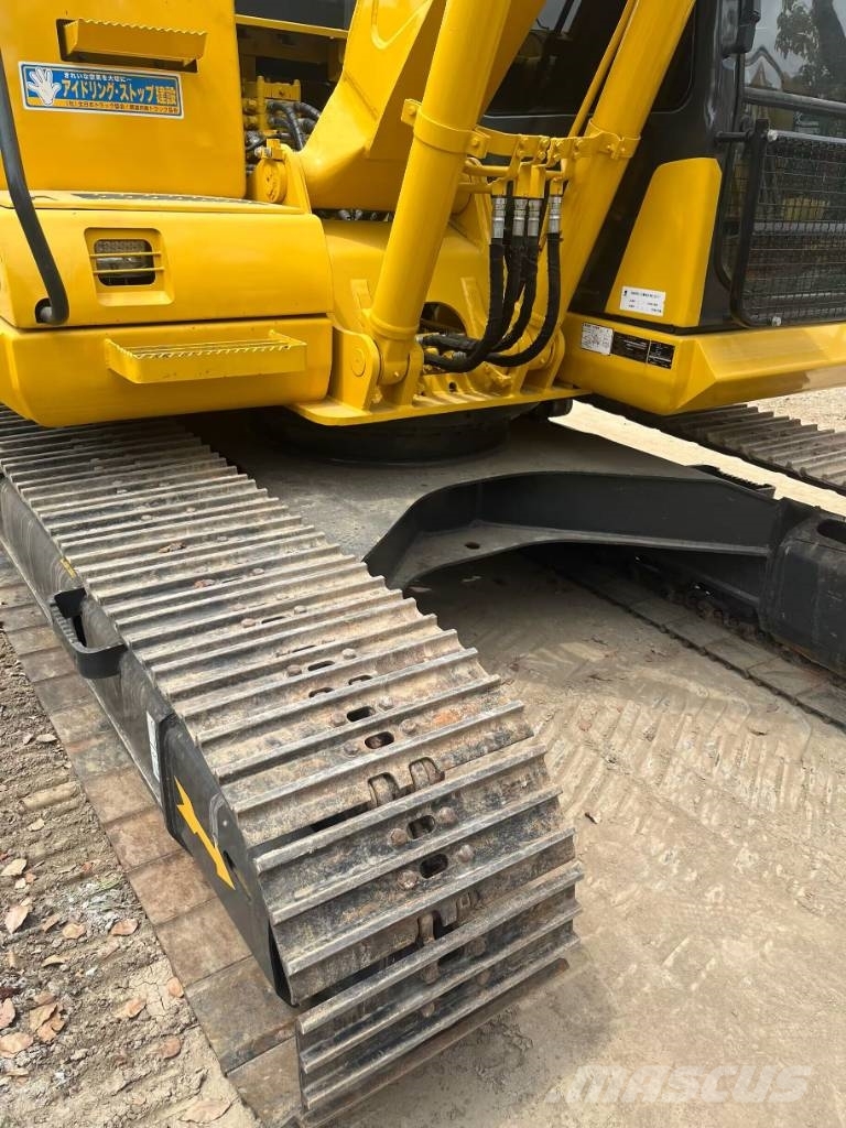 Komatsu PC130 Paletli ekskavatörler