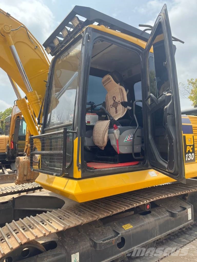 Komatsu PC130 Paletli ekskavatörler