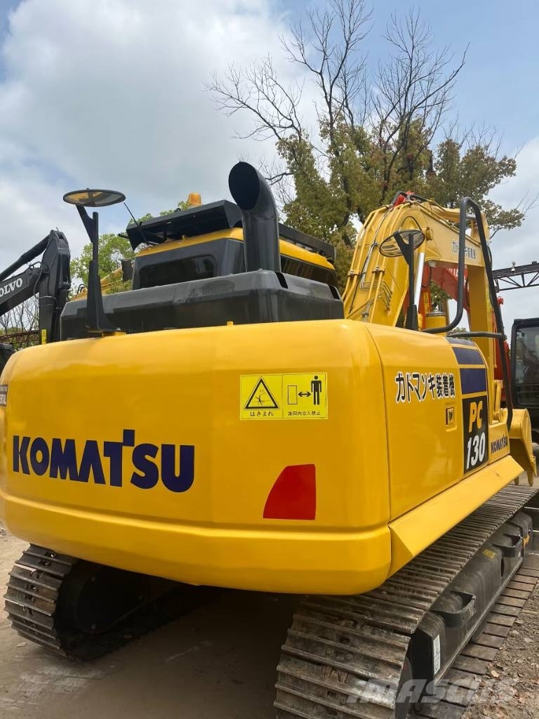 Komatsu PC130 Paletli ekskavatörler