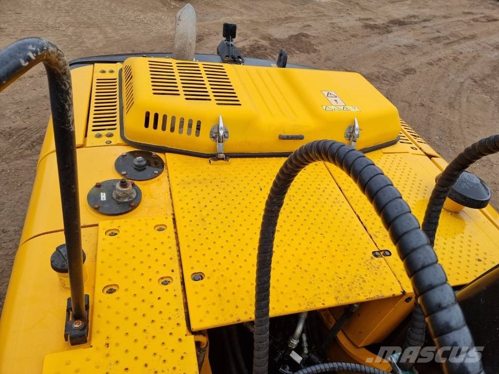JCB JS 210 LC Excavadoras sobre orugas