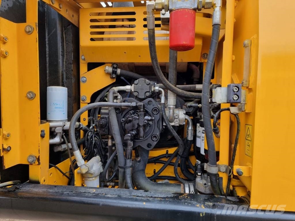 JCB JS 210 LC Excavadoras sobre orugas
