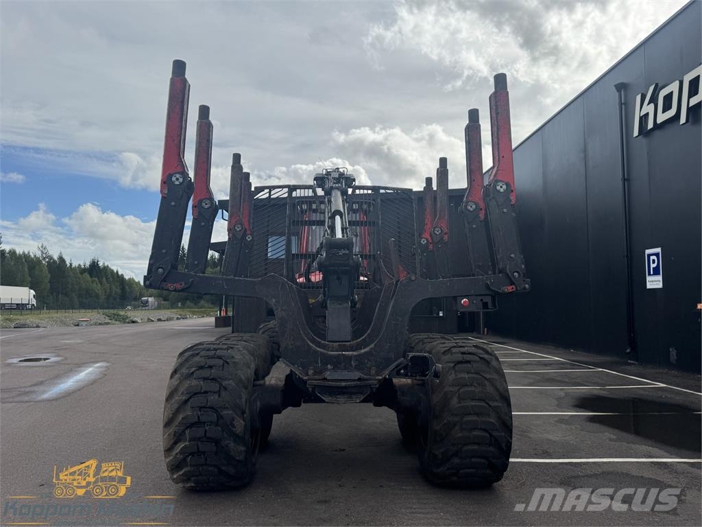 Komatsu 875 Uitrijwagens
