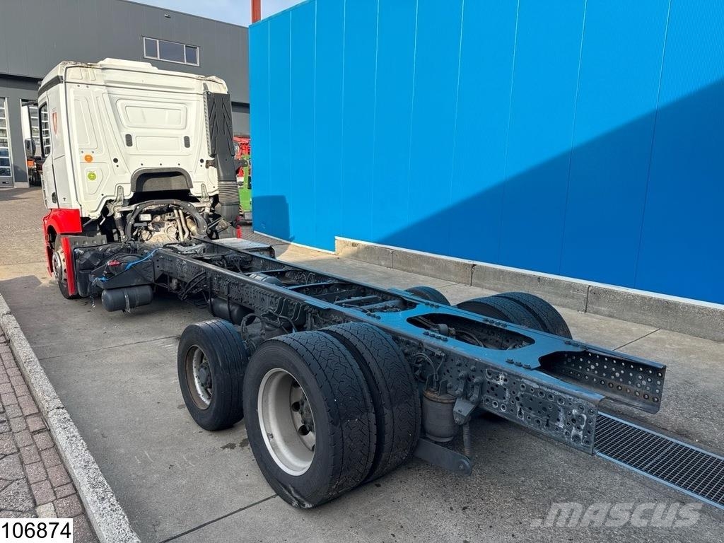 Mercedes-Benz Actros 2548 6x2, EURO 6, Retarder, Standairco Châssis cabine