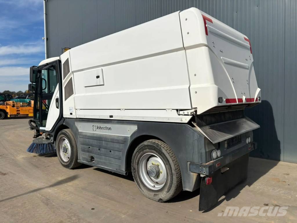 Johnston CX401 - 80 km/h - Sweeper 掃倉機