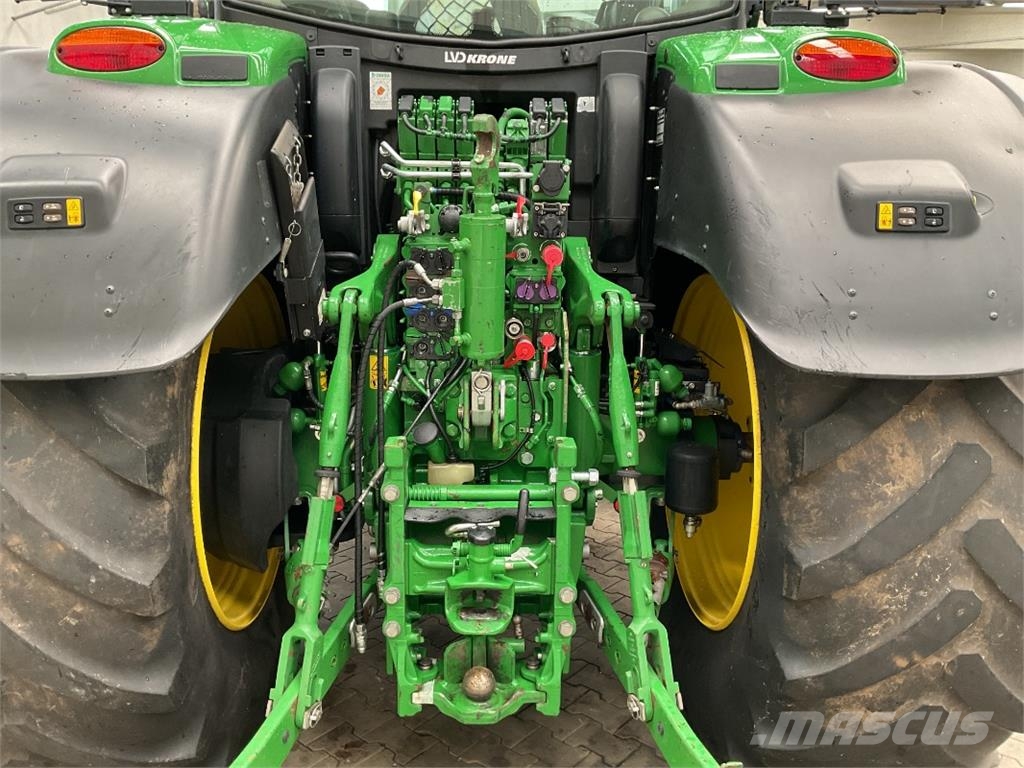 John Deere 6215R Tratores Agrícolas usados