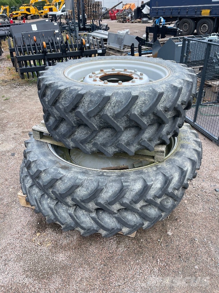 Alliance 270/95x32 & 270/95x48 Case IH Maxxum 110 Riepas, riteņi un diski