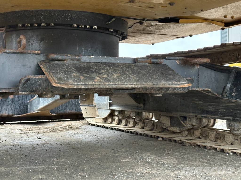 CAT 310-07 Telakaivukoneet