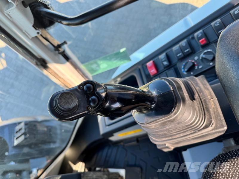 CLAAS TORION 644 SINUS Stage V Wheel loaders