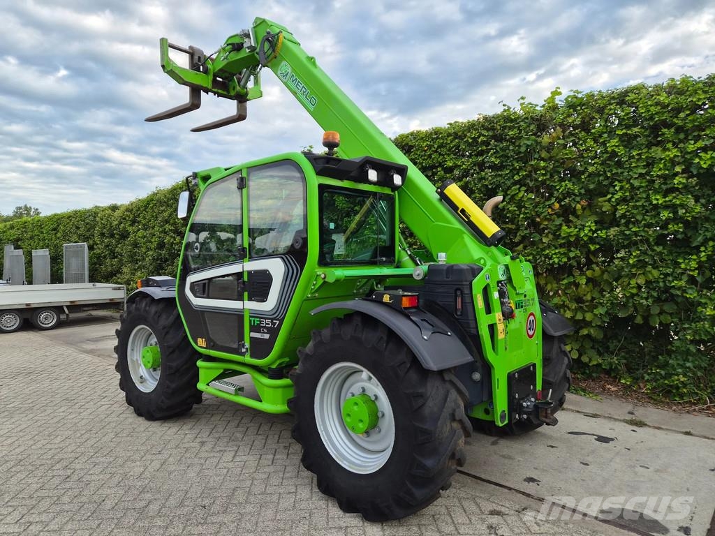 Merlo TF 35.7 CS معدات مناولة لأغراض الزراعة
